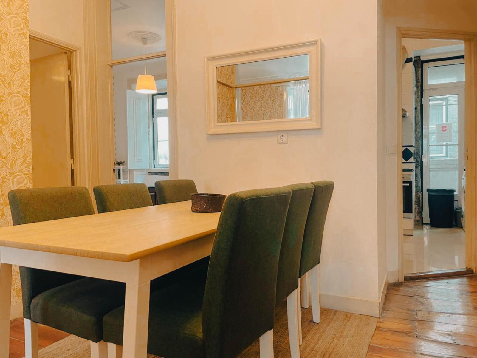 Baixa Pombalina - 4 Bedroom Apartment Лиссабон Экстерьер фото